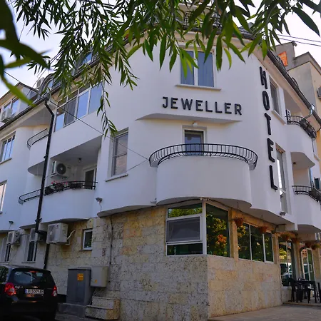 Jeweller